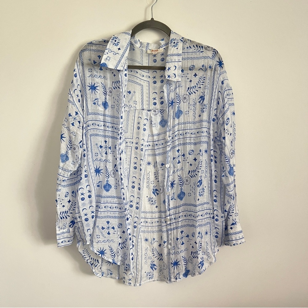 Acantha Printed Sheer Lightweight Long Sleeve Blue and White Top Size Large